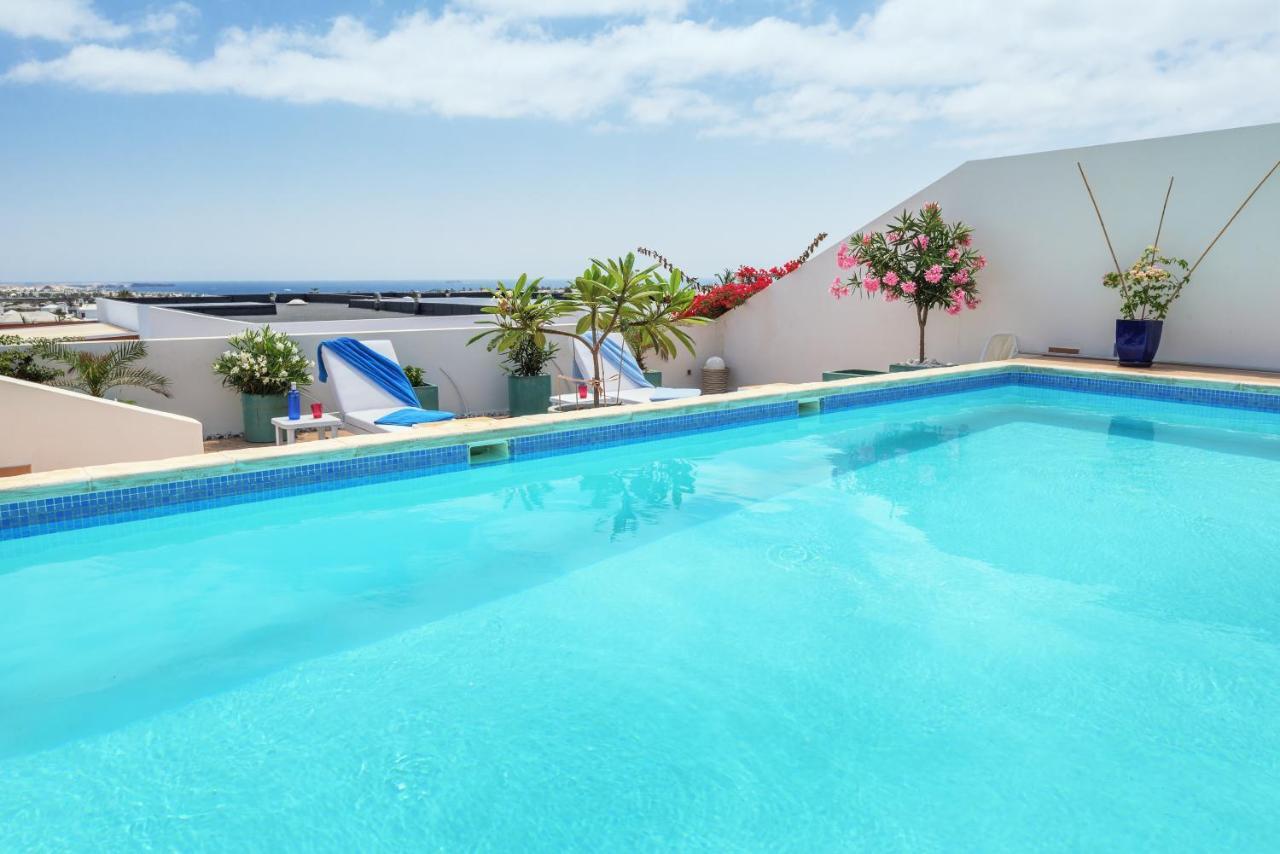 Poolvilla With Oceanview Playa Blanca  Exterior photo
